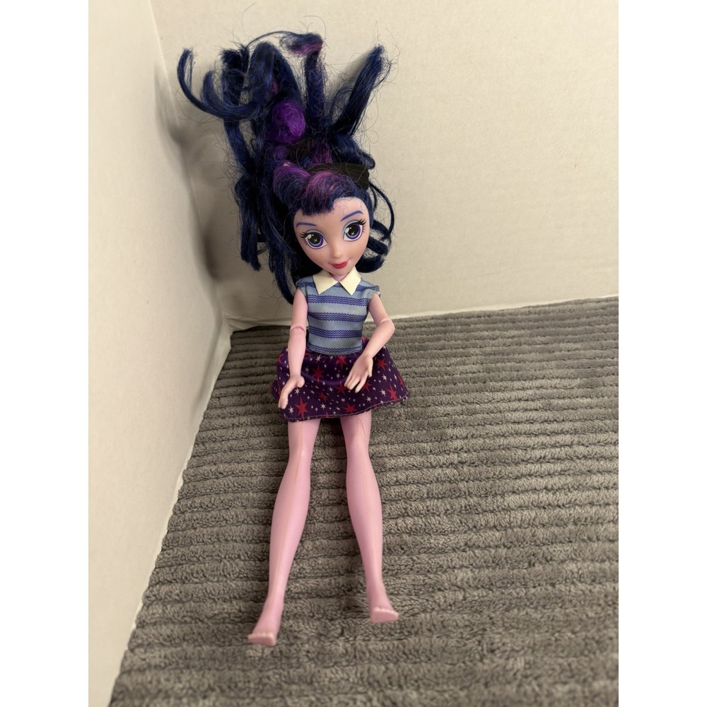 Hasbro My Little Pony Equestria Girls Twilight Sparkle 11" Fashion Doll & Outfit